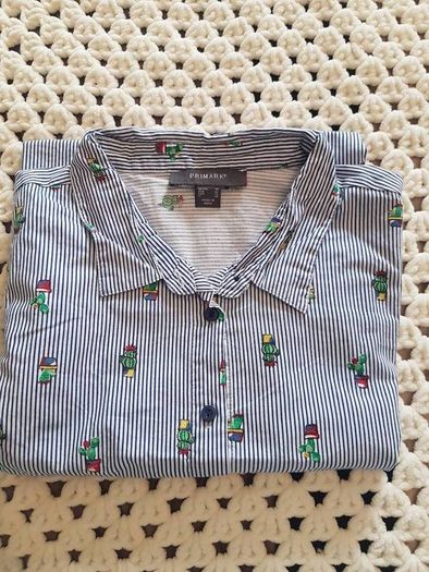 Ladies blouse size 14