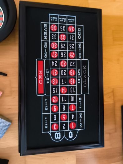 3 in 1 Casino House - Craps, Roulette, BlackJack