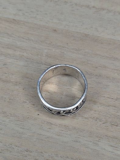 Vintage Sterling Silver Patterned Band Ring
