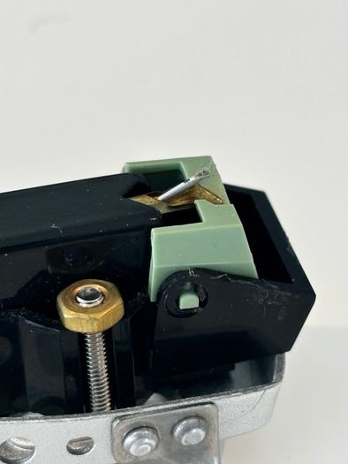 Shure M55e cartridge with headshell