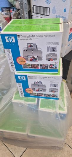 HP Photosmart A436 Portable Photo Studio