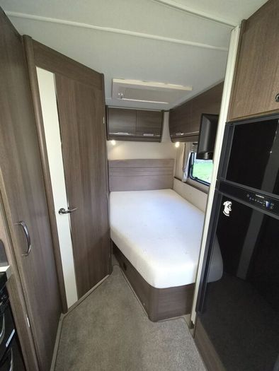 Camper