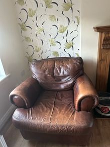 3 seater sofa & 2 armchairs