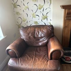 3 seater sofa & 2 armchairs