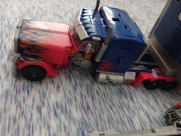 Transformer Optimus