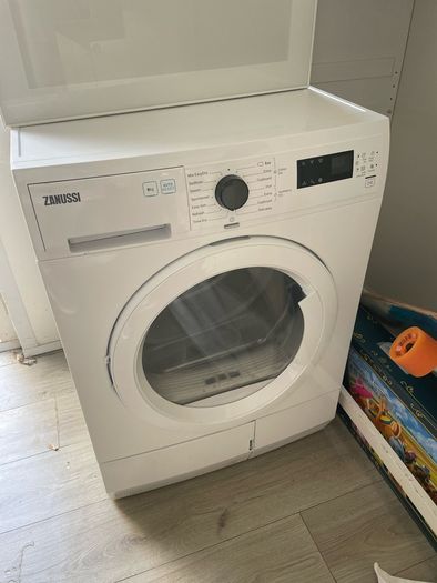 Zanussi condenser tumble dryer