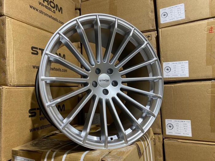 22" Inch Str4 Alloy Wheels 5x120 74.1 Bmw Jeep E70 E71 F15 F16 E53 F85 F86 X5 X6 X5m X6m