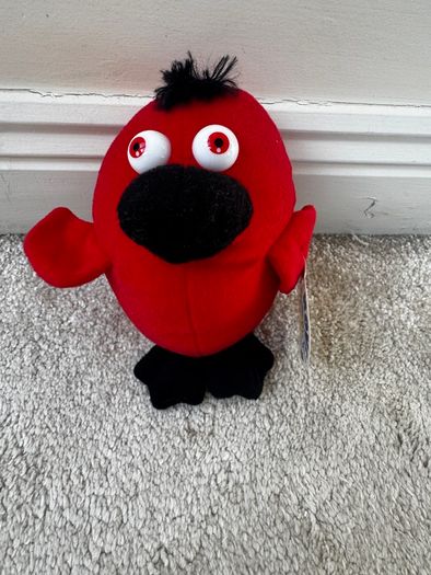 Novelty Toy World Soft Red Bird approx. 16 cm. Please see photos