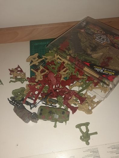 The Corps Army Ammo Set  104 pcs + Extras