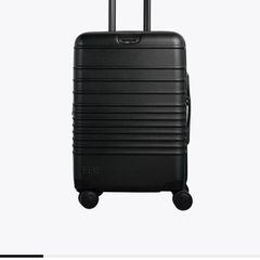Beis Luggage Carry on
