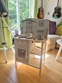 play wooden kitchen toy