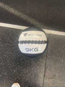 9kg Wall Ball