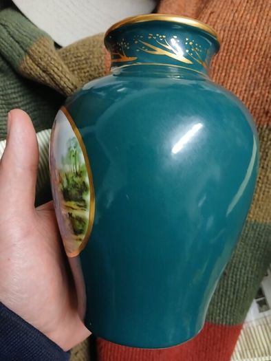 Arklow Art Collection vase
