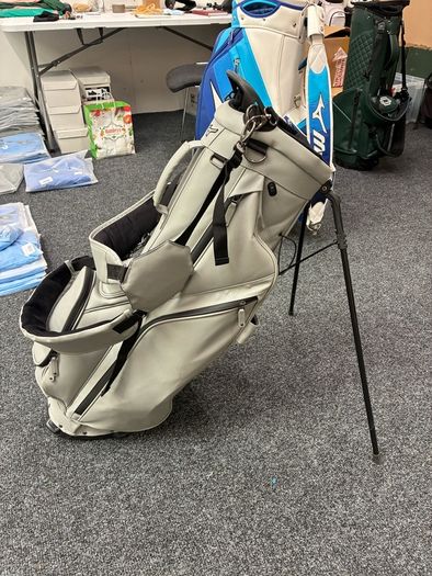 Mizuno Pro Leather Stand Bag