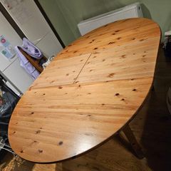 Round Extendable Pine Dining Table Solid Wood