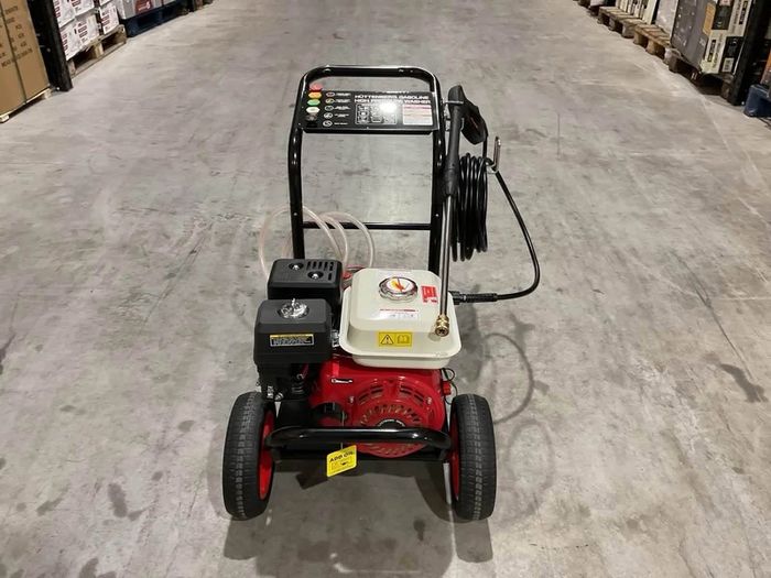 Brand New 4500psi Industrial Use Pressure Washer