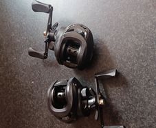 fishing reel x2