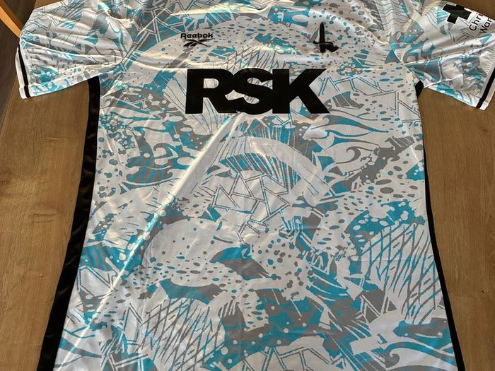 Charlton Athletic 2025/26 Away Reebok Shirt 2XL