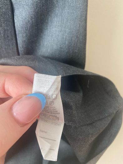Dunnes grey skirt (age 7)