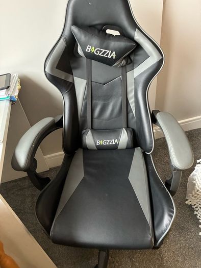 Gaming chair