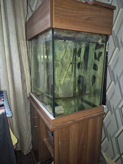 200L square aquarium for sale very tick glass