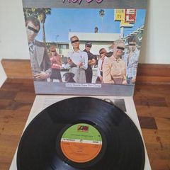 AC/DC - Dirty Deeds Done dirt Cheap