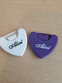 pick holder