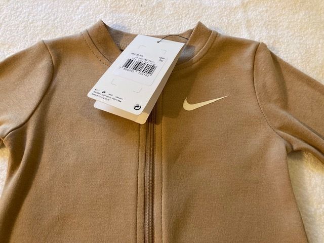 Nike baby coverall. Age 9m. Size 68-74cm, 8.4-10kg. New