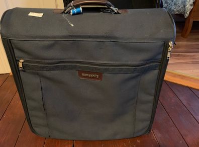 Samsonite Large 20kg Suitcase