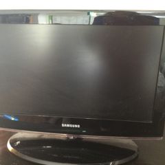 Samsung HD 22 inch tv.