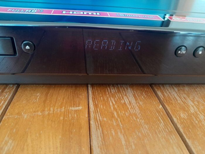 LG HT503PH-DH Home Theatre Receiver. Plays CDs (Faulty DVD) Audio Amp Amplifier,  home stereo, music, sound, CD player.