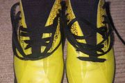 Astro shoes