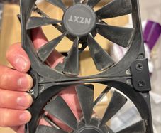 2x 120mm 3pins NZXT Fan