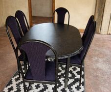 Dining Table & 6 Chairs