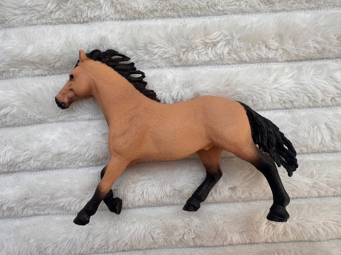 Schleich Horses Horse Club Quarter Horse Stallion 13853 approx. 10 cm. Used Please see photos