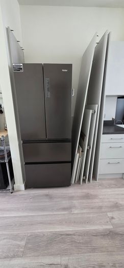 Brand new complete kitchen set