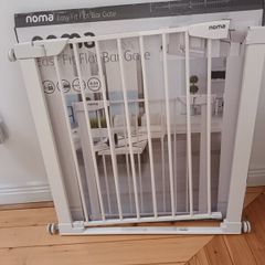 Noma stair gate
