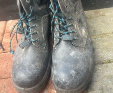 steel toe shoes