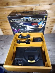 sega mega drive 16 bit original console boxed fully working