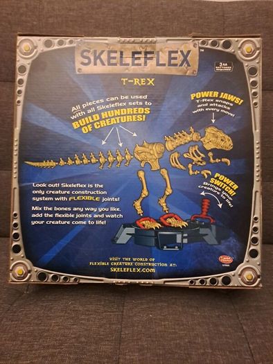 Skeleflex Dinosaur Model