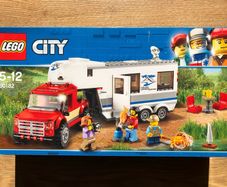 Lego City: Pickup and Caravan (60182)
