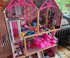 doll house