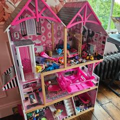 doll house
