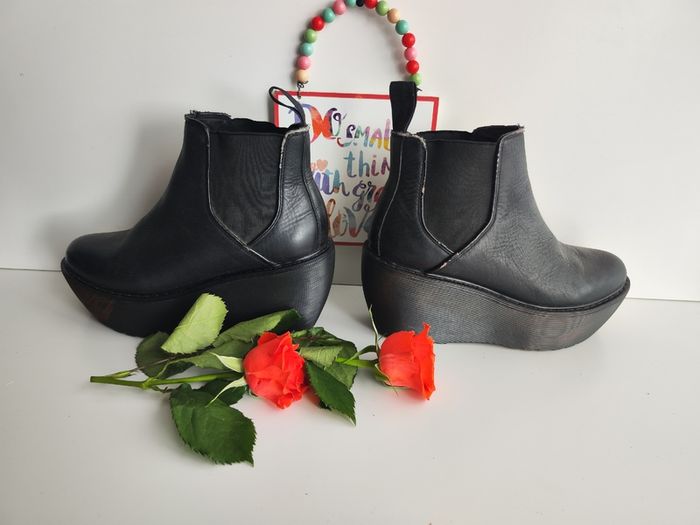 Dr Doc Martens platform black Aerial wedges chunky sole boots UK4 US6 EU37