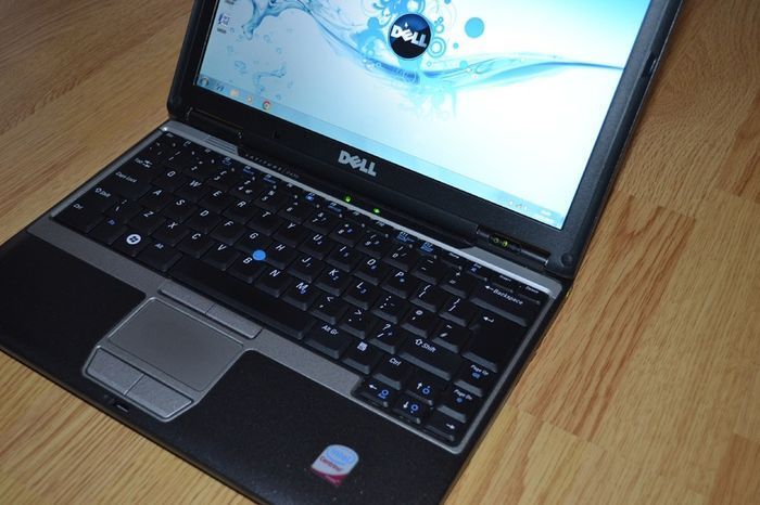 Dell Latitude D430 Laptop
