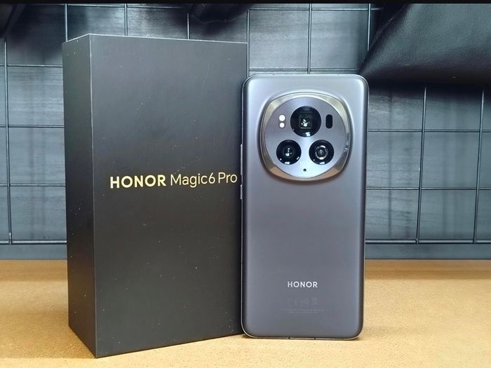 Honor Magic 6 pro - great condition!!!