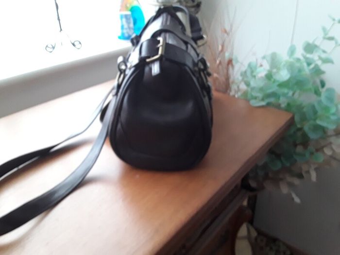 ladies designer handbag