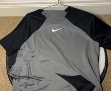 Nike Stride 2 Piece Set