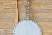 Paramount Style B Tenor Banjo (1920s)  Walnut