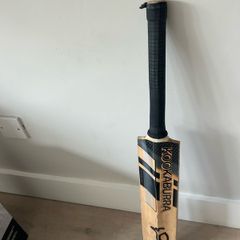 Kookaburra junior cricket bat